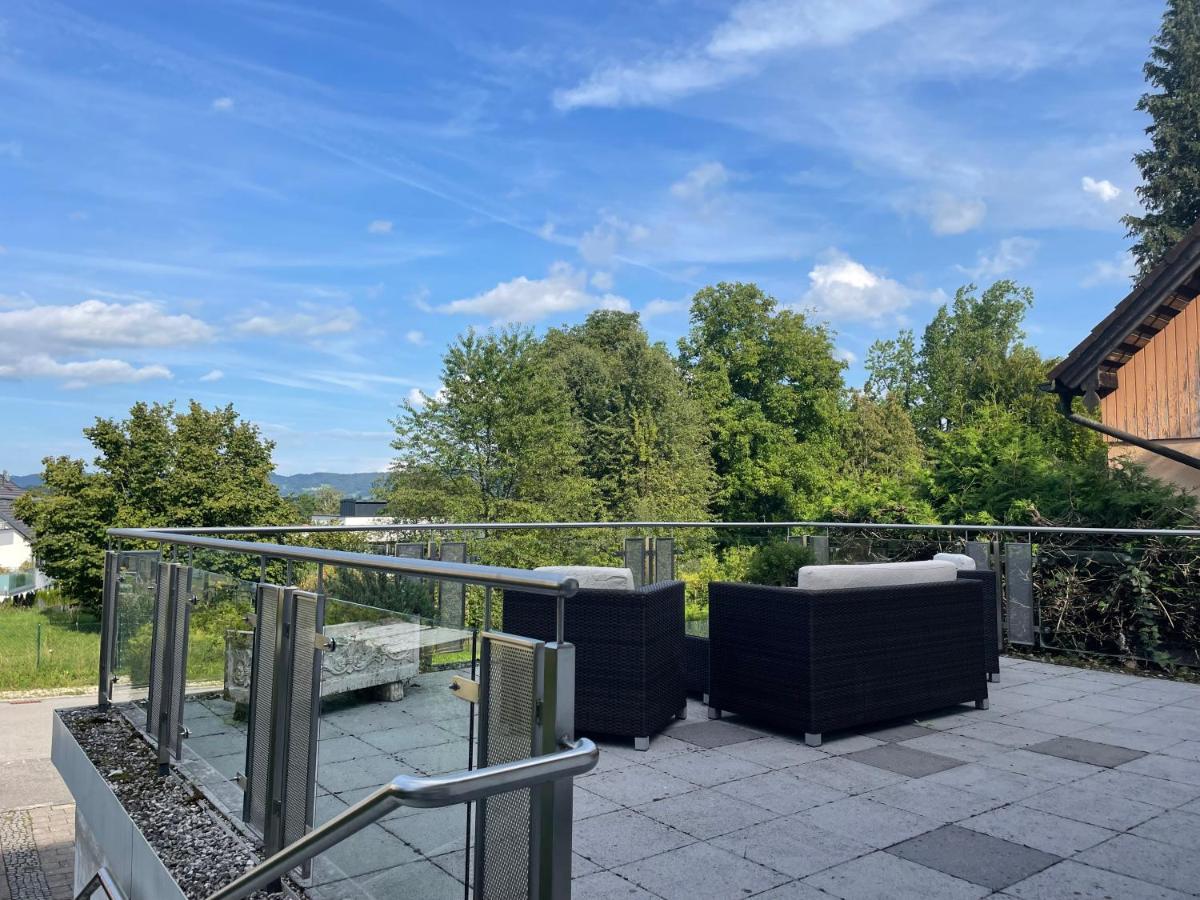 Fewo Boho 110 Qm Mit Bergblick 3 Min Bahnhof Apartment Laufen Bagian luar foto