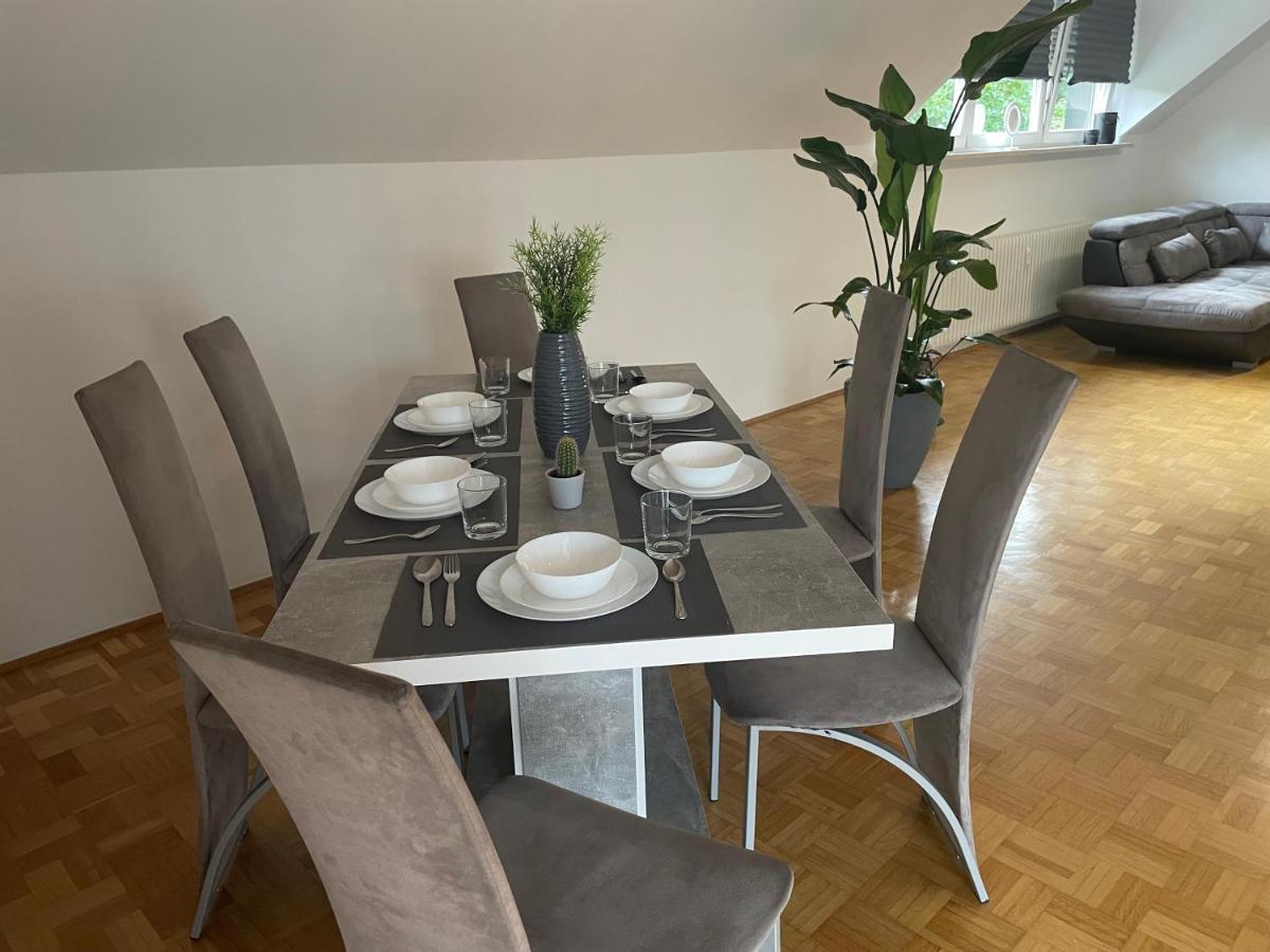 Fewo Boho 110 Qm Mit Bergblick 3 Min Bahnhof Apartment Laufen Bagian luar foto