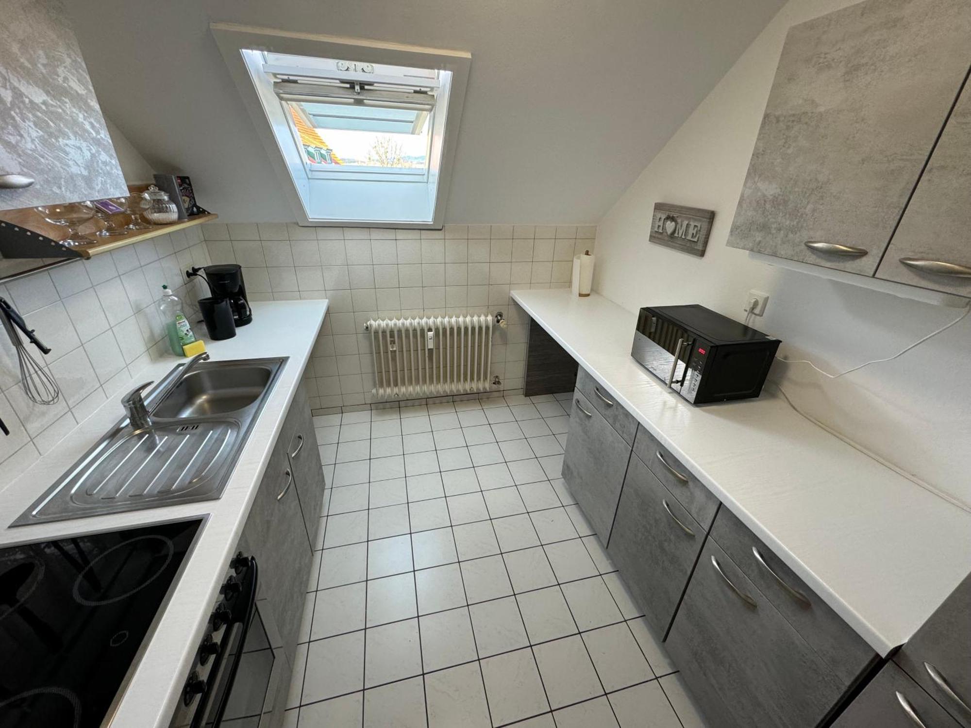 Fewo Boho 110 Qm Mit Bergblick 3 Min Bahnhof Apartment Laufen Bagian luar foto